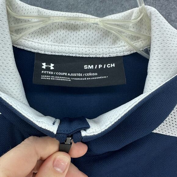 Under Armour Men's Sz Sm zip up Jacket Lightweight Fitted NWT Running Outdoors - Picture 3 of 6